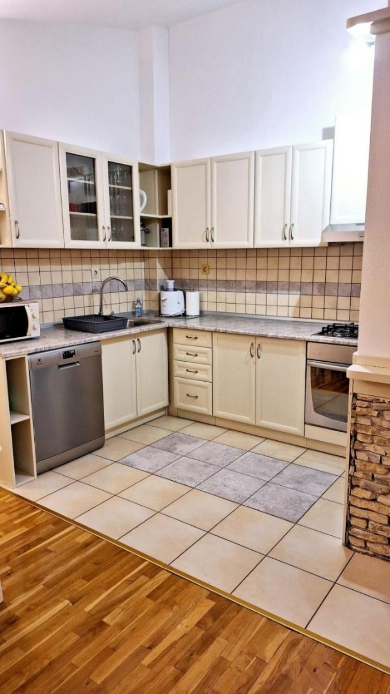 Apartment Damir Тучепи Экстерьер фото